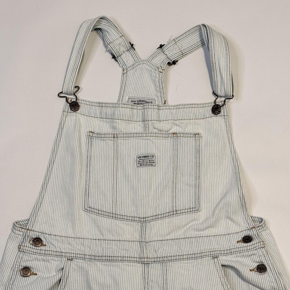 Levi's Overall Shorts Womens Large Blue Striped Denim Adjustable Straps Pockets - Picture 3 of 15